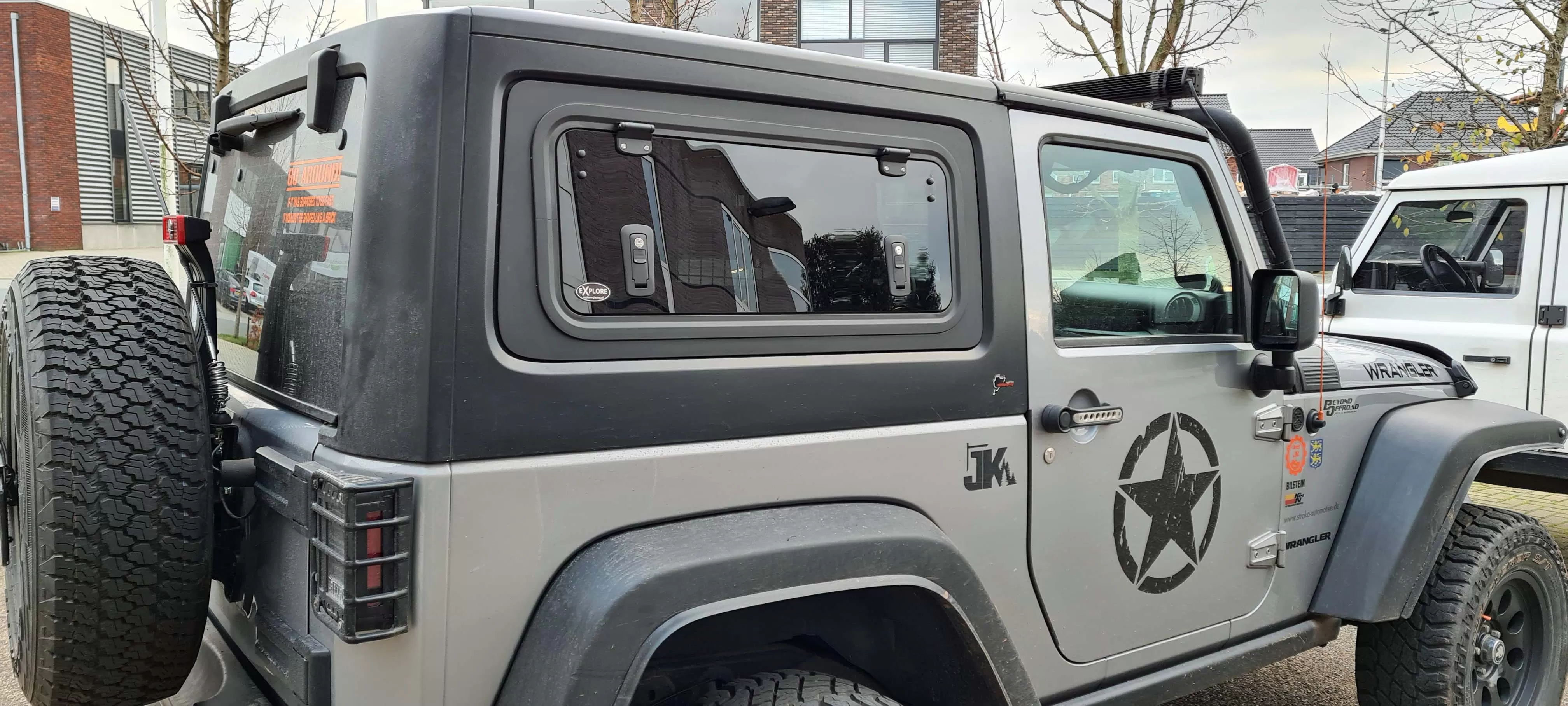 Explore Glazing Jeep Wrangler JK JL 3-door gullwing window glass