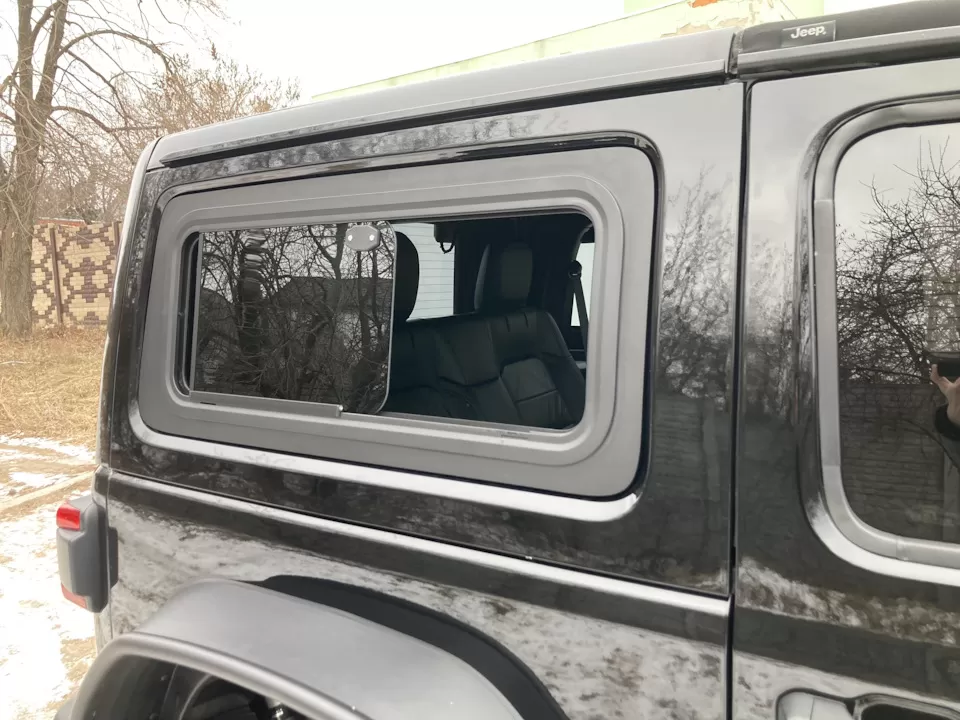 Explore Glazing Jeep Wrangler JK JL edition 3 door sliding window
