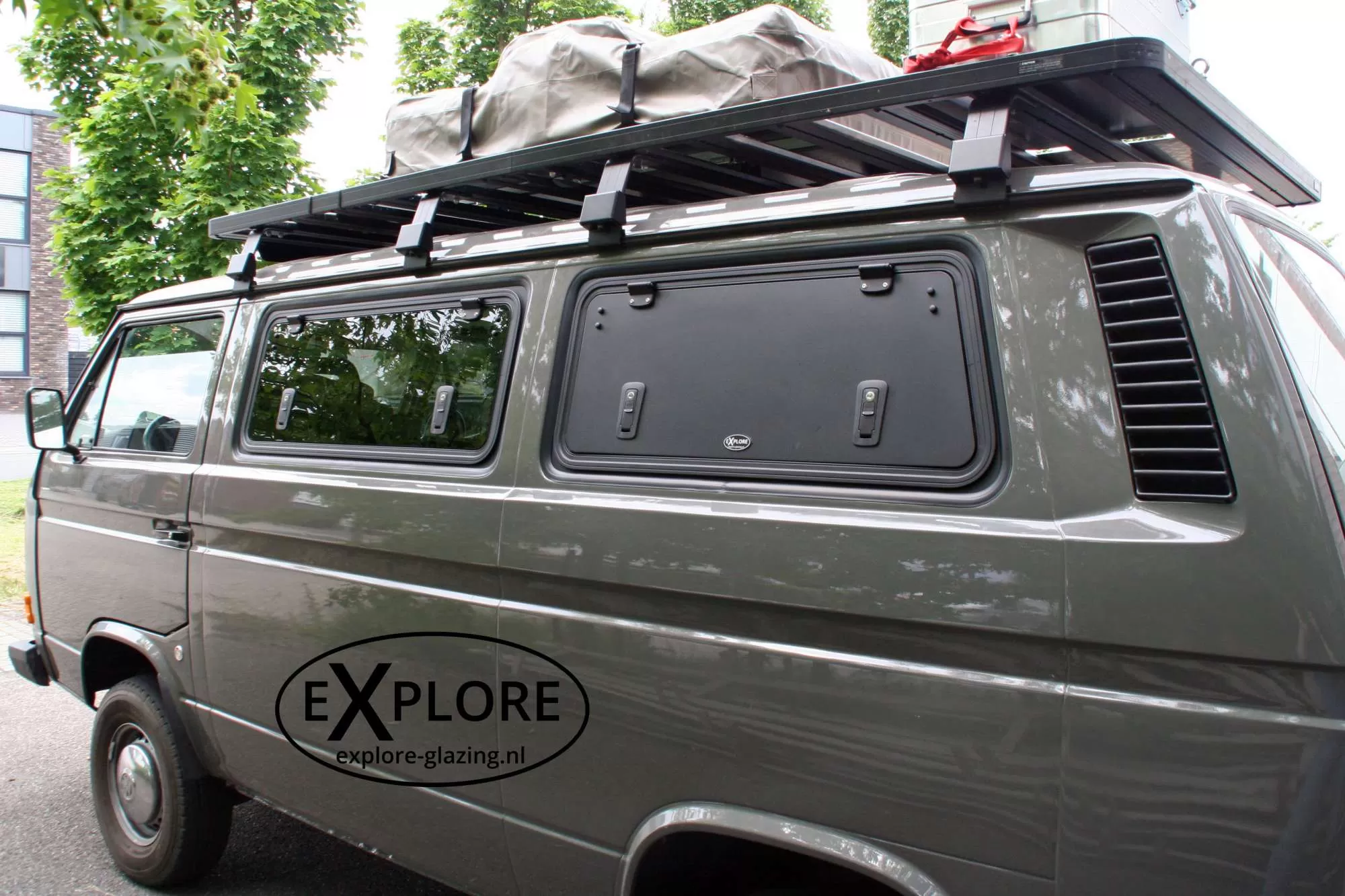 Explore Glazing Volkswagen T3 - T25 Vanagon gullwing window front side left hand side glass version