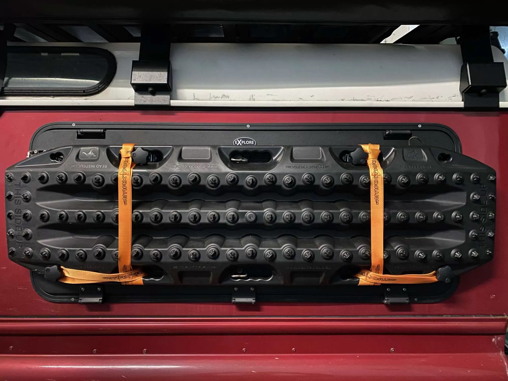 Explore Glazing Land Rover Defender drop-down table Explore Overlander Light